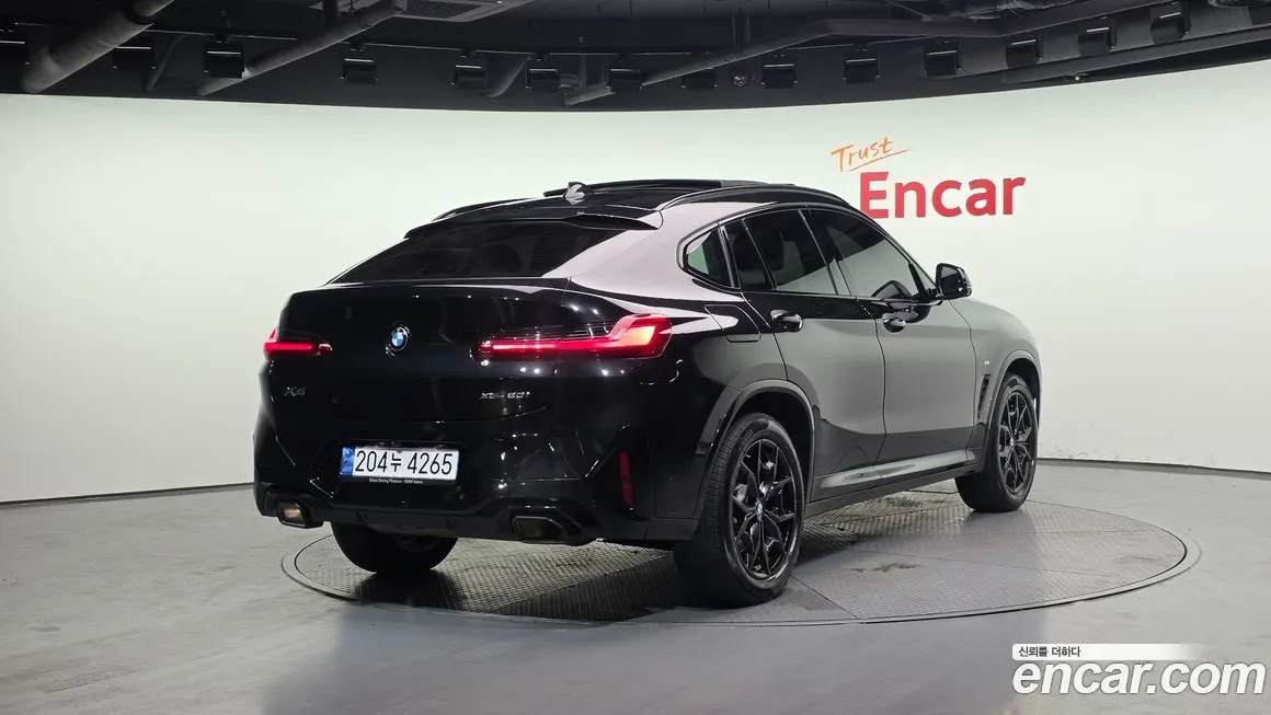 BMW X4 — фото 4
