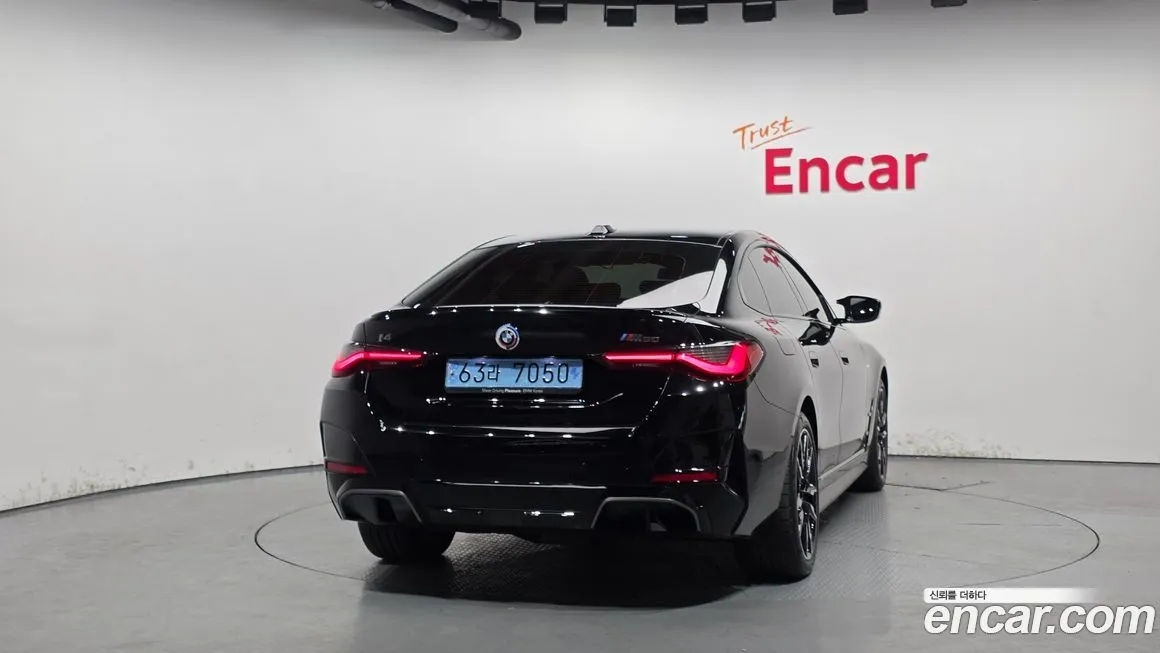 BMW i4 2024 из KR, фото 4