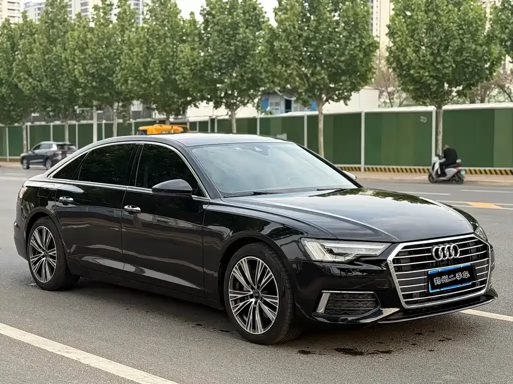 Audi A6L 2021 из CN, фото 10
