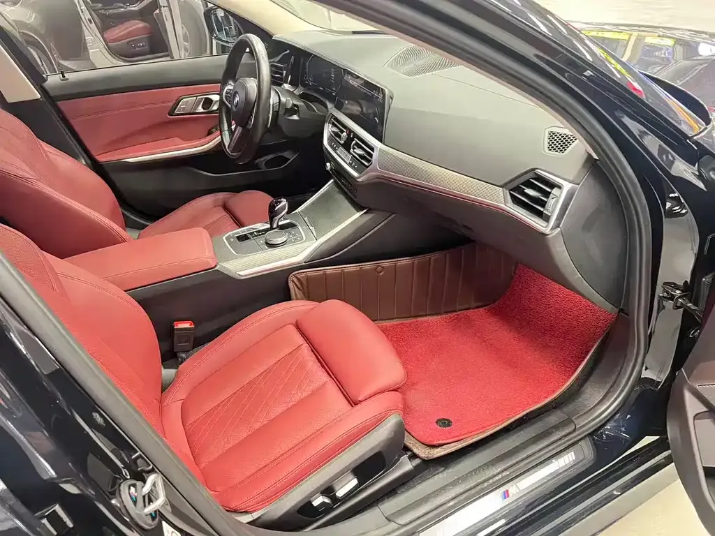 BMW 3 Series 2022 из CN, фото 8