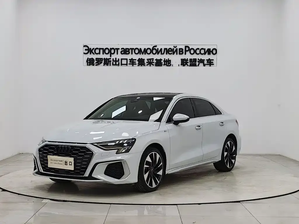 Audi A3 2022 из CN, фото 1