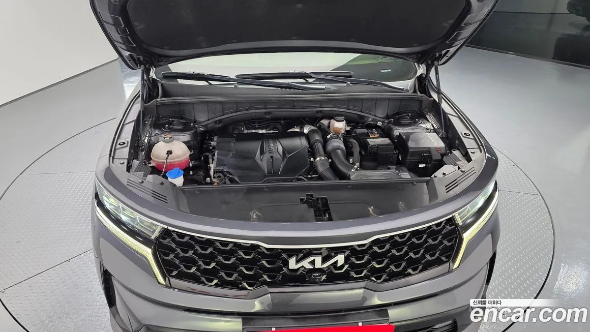 Kia Sorento — фото 6