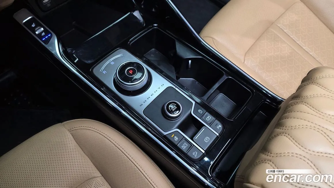 Kia Sorento — фото 7