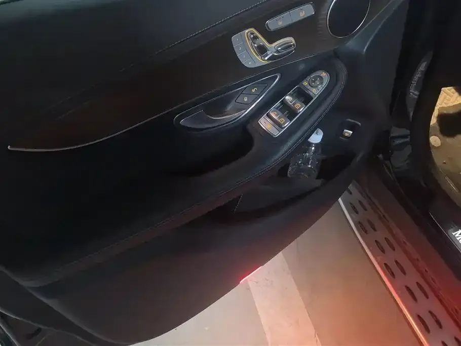 Mercedes-Benz GLC 2022 из CN, фото 2