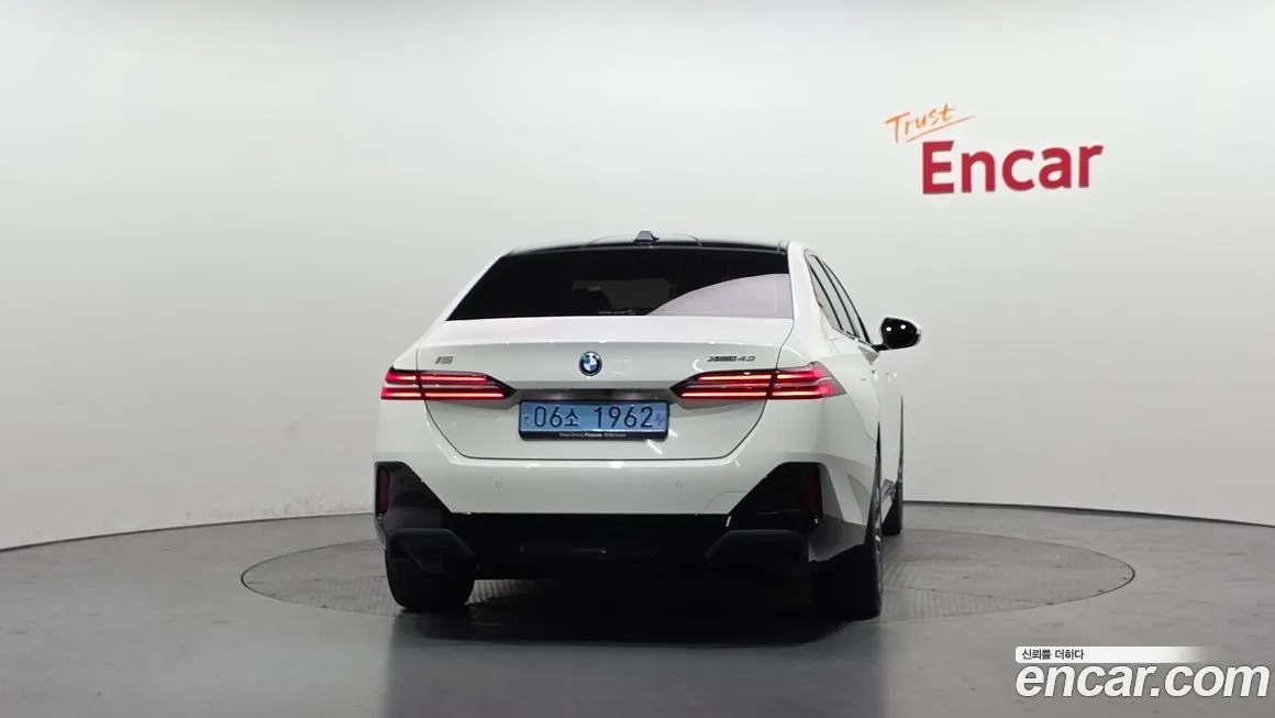BMW i5 2024 из KR, фото 3