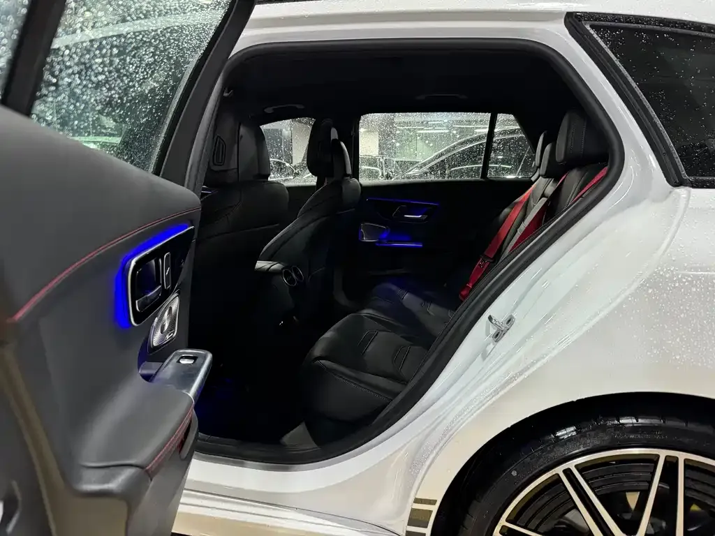 Mercedes-Benz C-Class AMG — фото 4