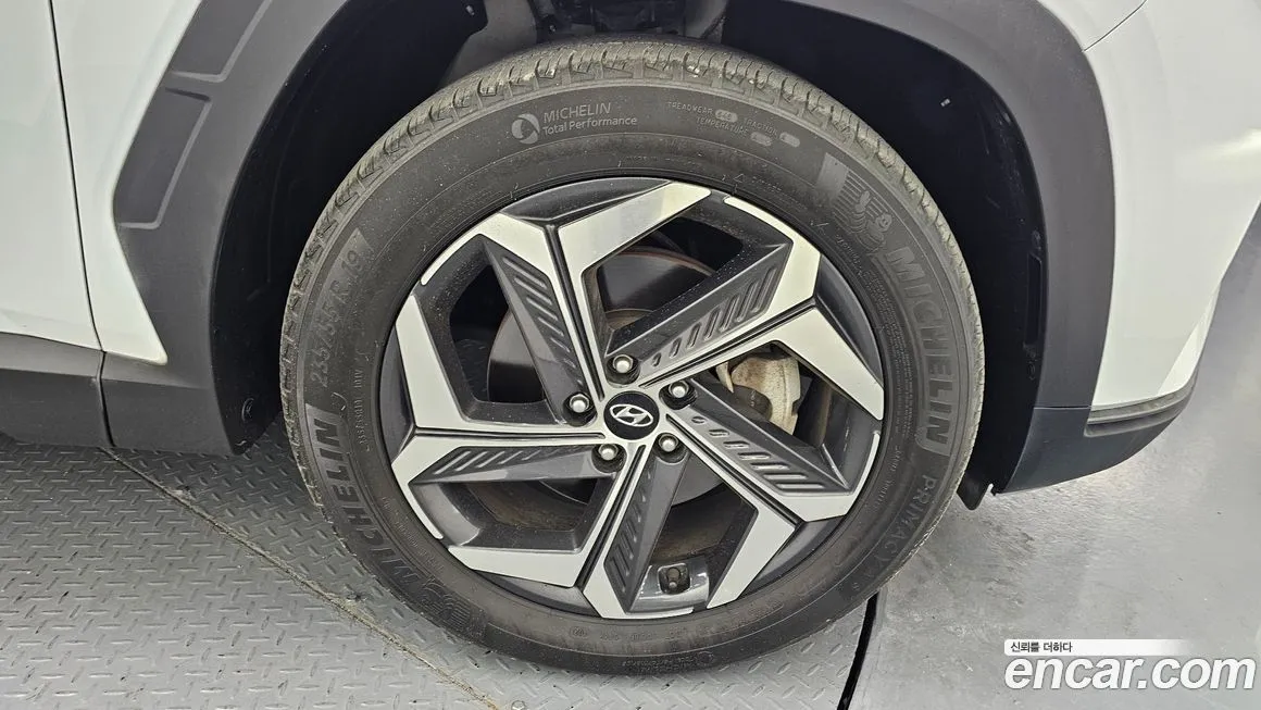 Hyundai Tucson — фото 9
