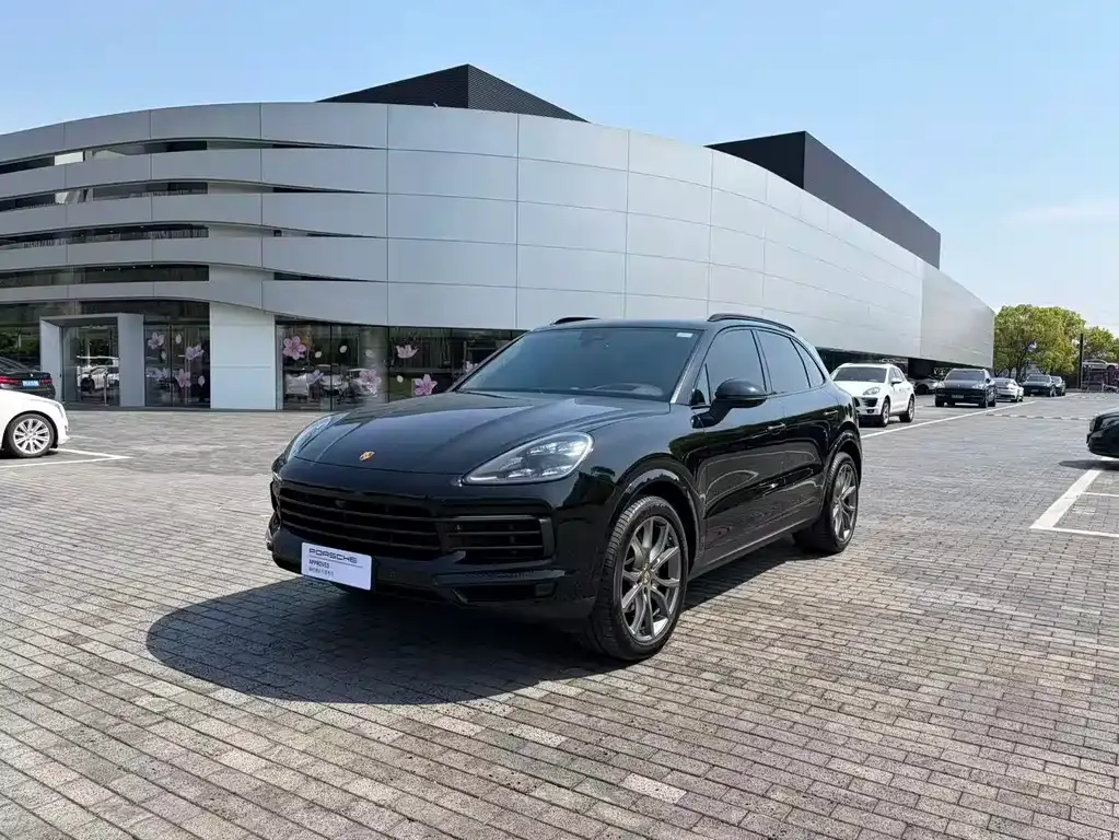 Porsche Cayenne 2023 из CN, фото 1