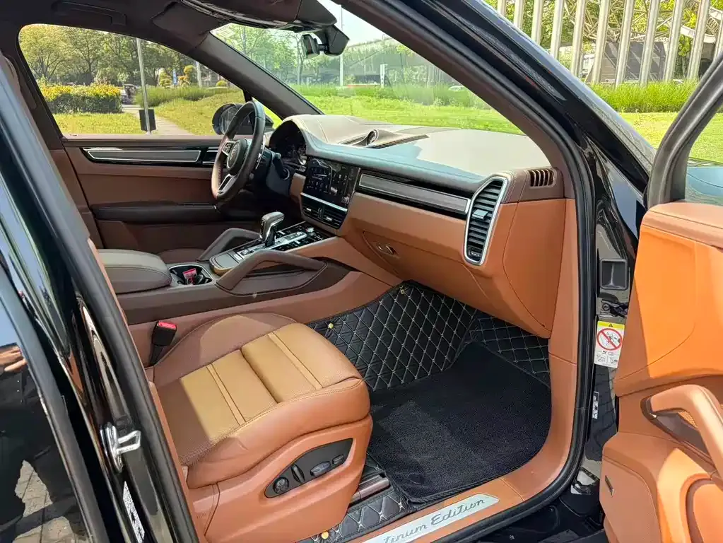 Porsche Cayenne 2023 из CN, фото 8