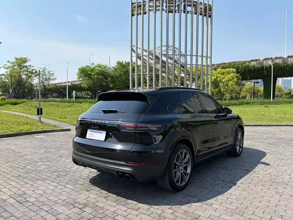 Porsche Cayenne 2023 из CN, фото 7