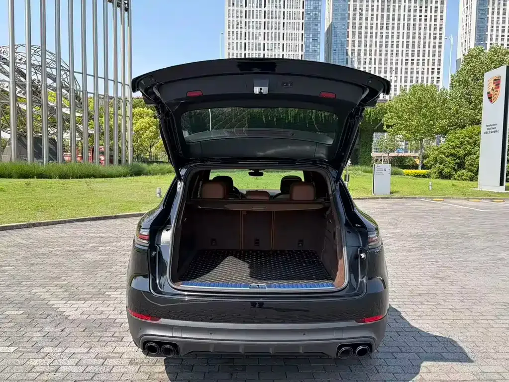 Porsche Cayenne 2023 из CN, фото 6