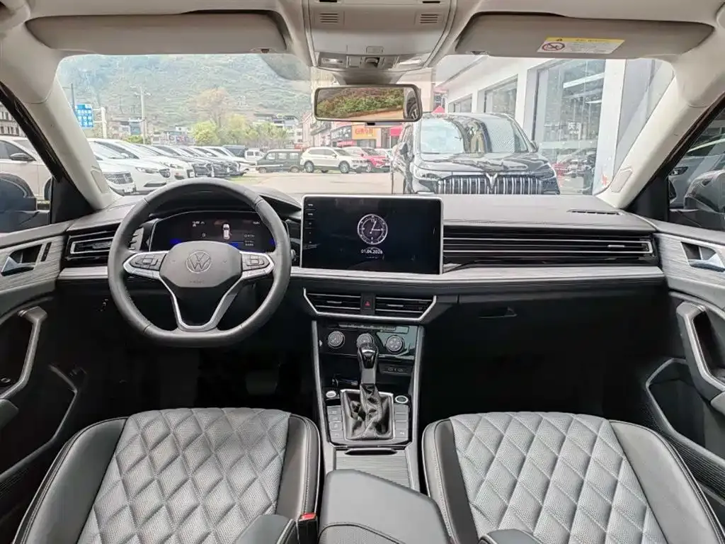 Volkswagen Sagitar 2023 из CN, фото 2