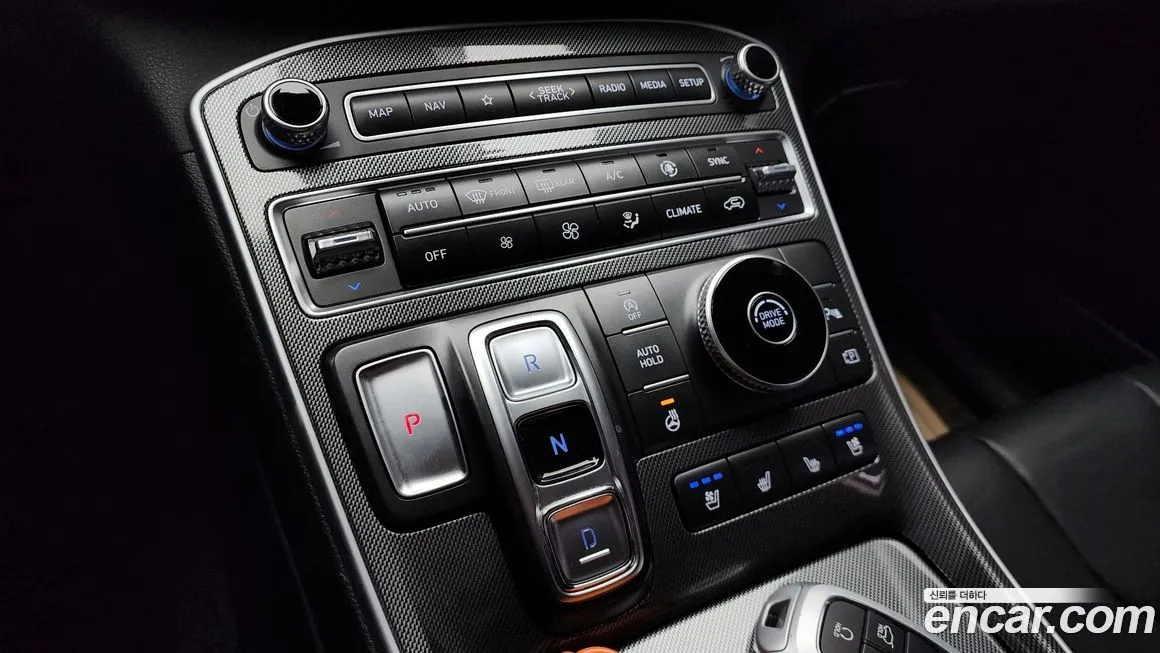 Hyundai Santafe — фото 3