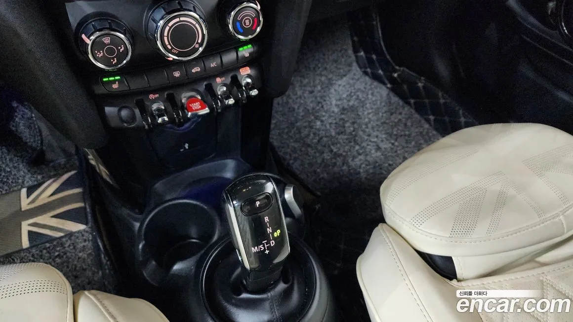 Mini Cooper 2023 из KR, фото 8