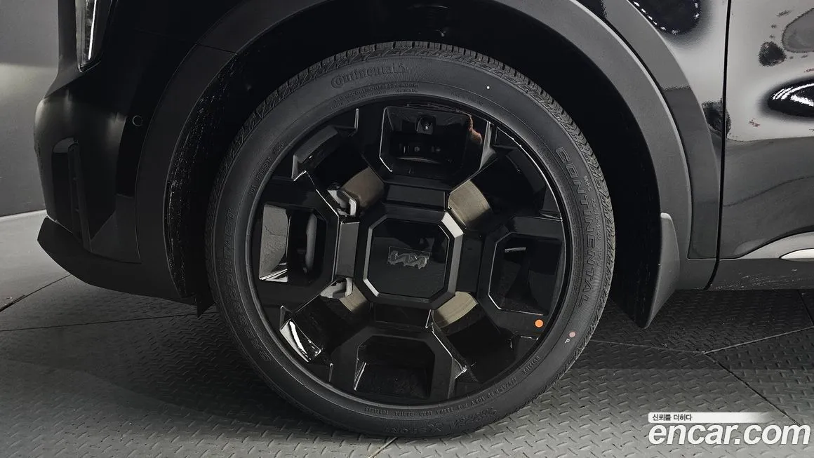 Kia Sorento — фото 7