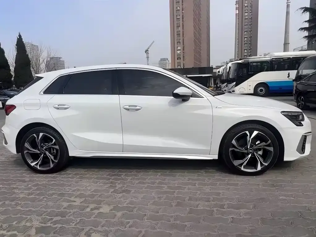 Audi A3 — фото 9