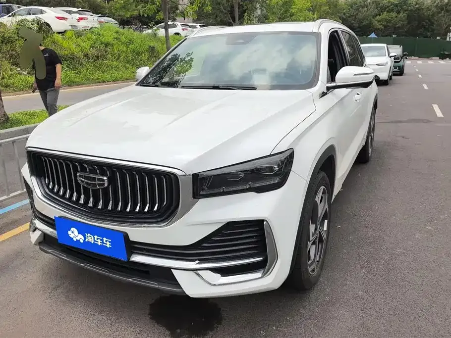 Geely Xingyue L — фото 1
