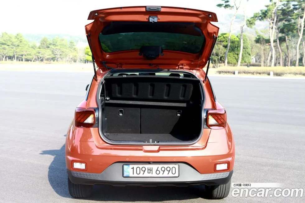 Hyundai Venue 2022 из KR, фото 6