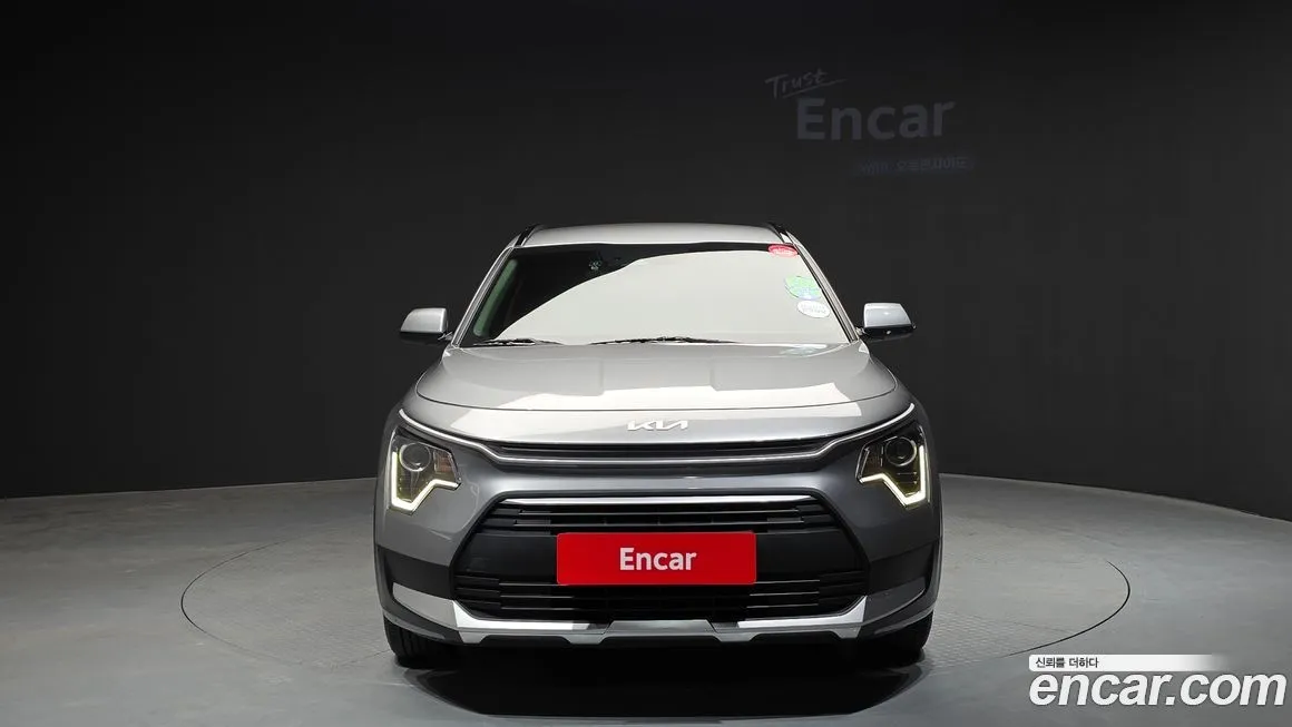 Kia Niro — фото 10