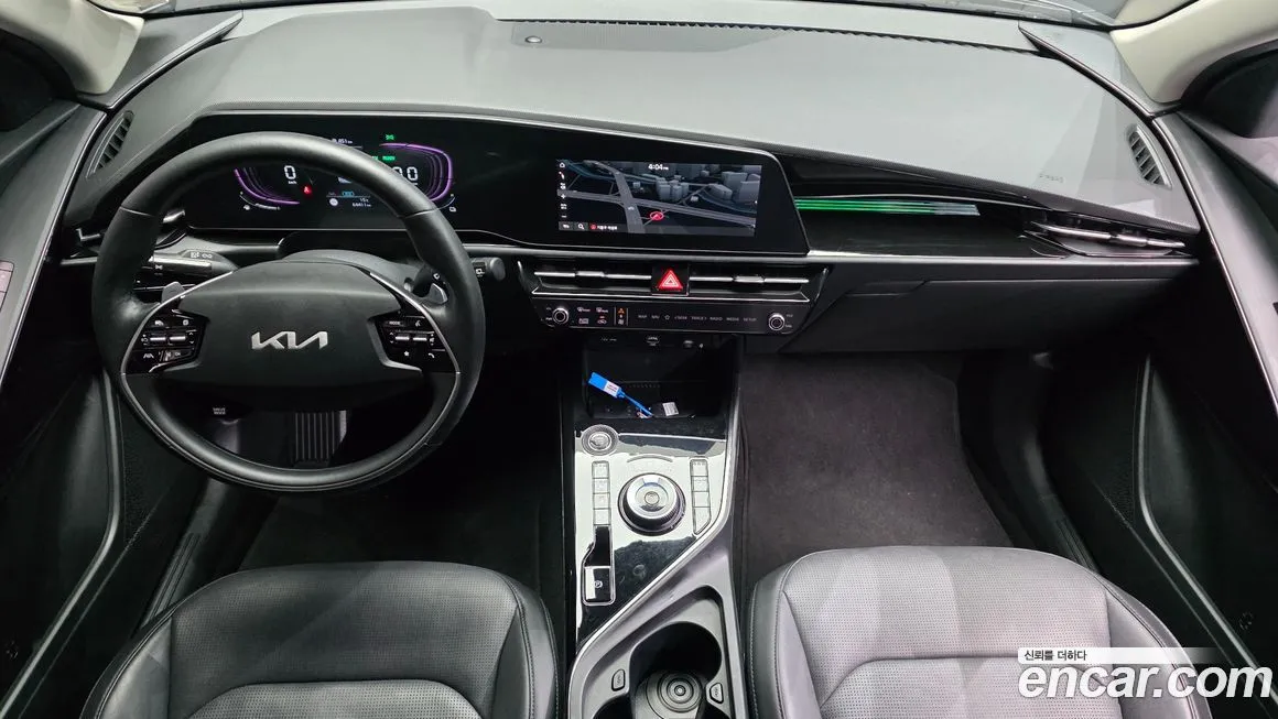Kia Niro — фото 9