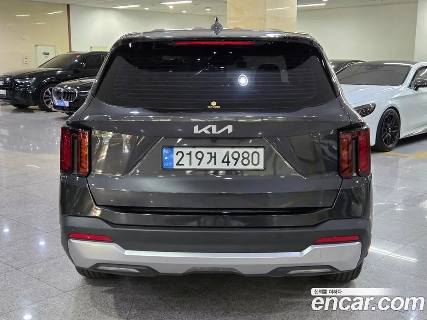 Kia Sorento — фото 4
