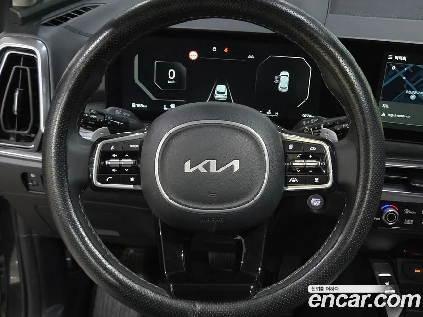 Kia Sorento — фото 5