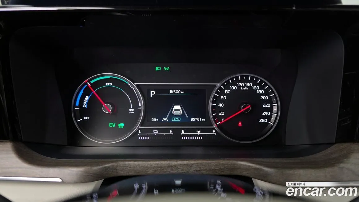 Kia Sorento — фото 3