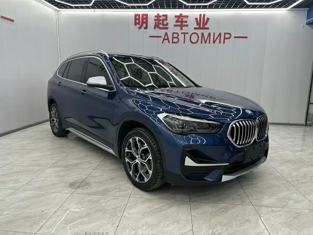 BMW X1 — фото 3