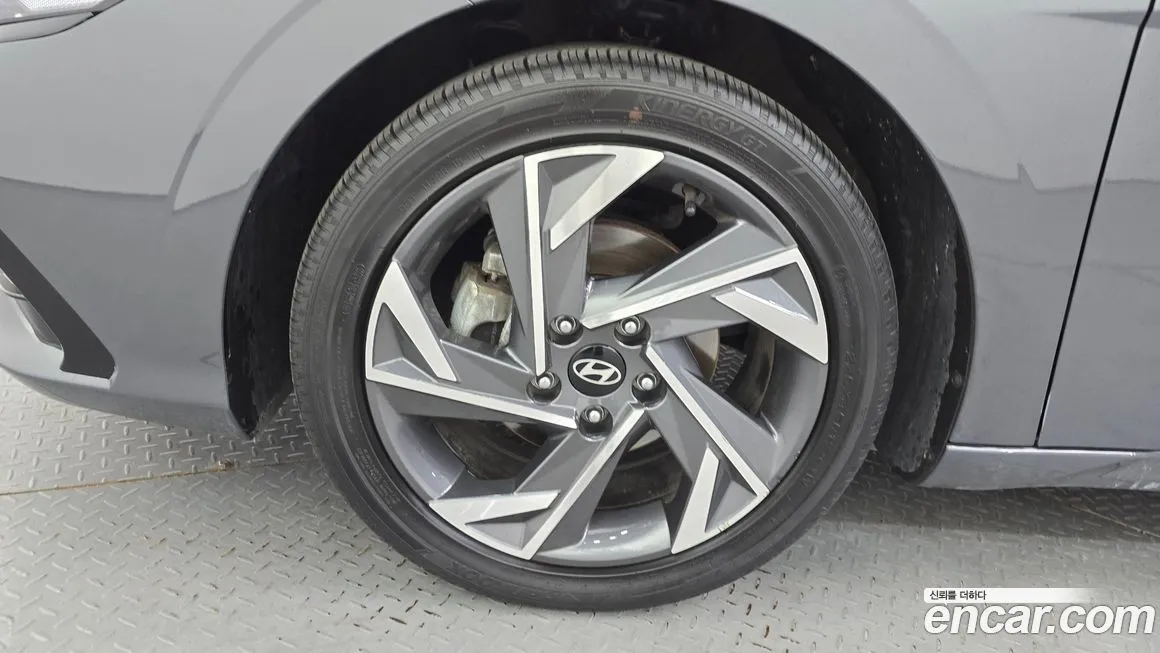 Hyundai AVANTE — фото 9