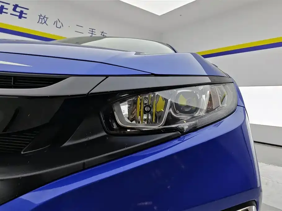 Honda Civic — фото 7