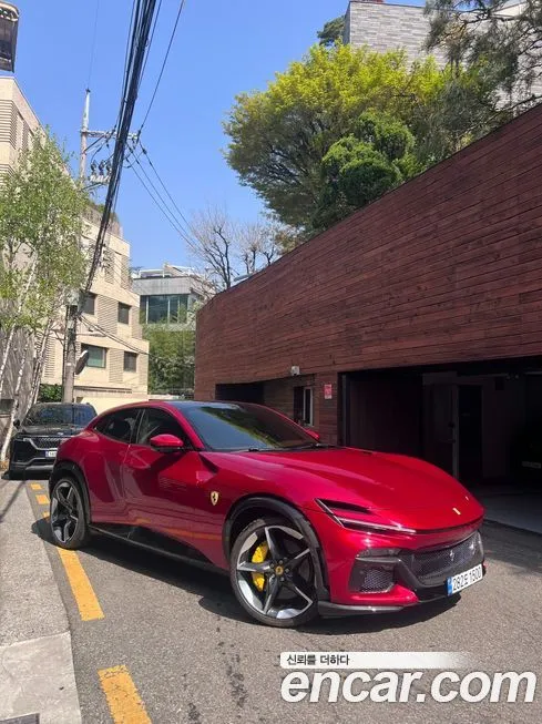 Ferrari Purosangue