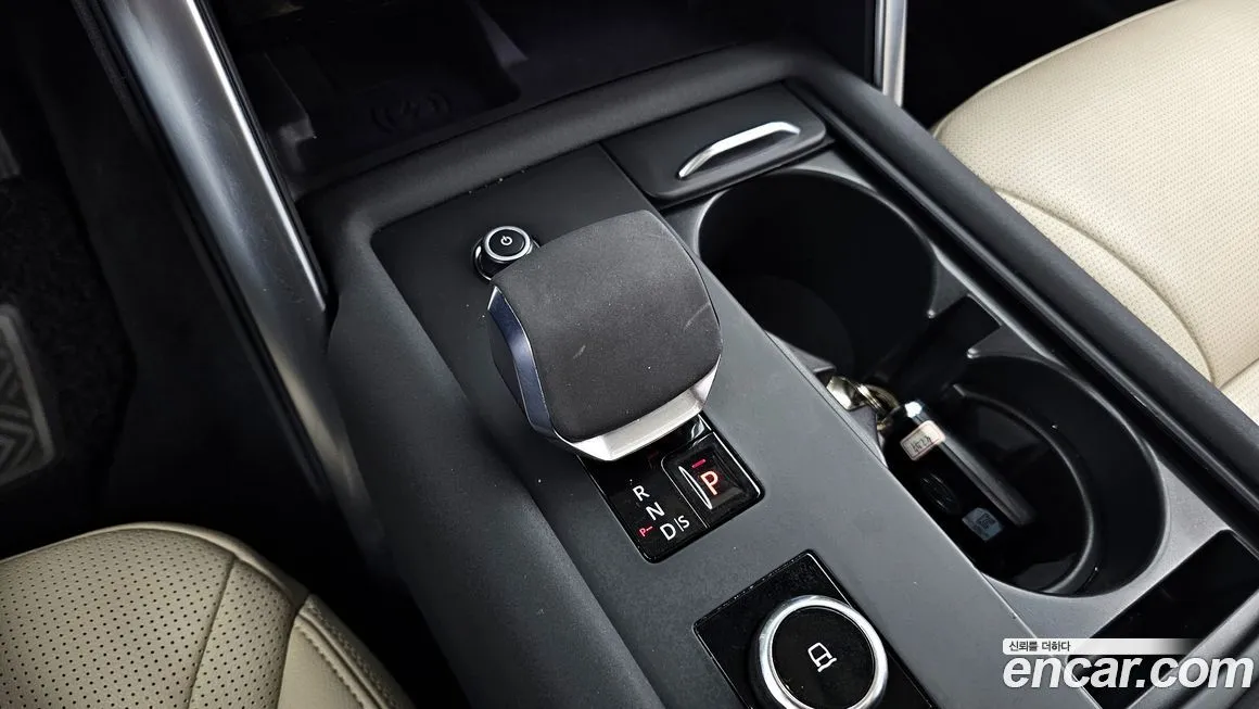 Land Rover Discovery 2022 из KR, фото 10