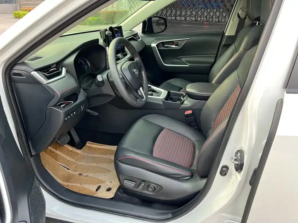 Toyota RAV4 Prime 2022 из CN, фото 9