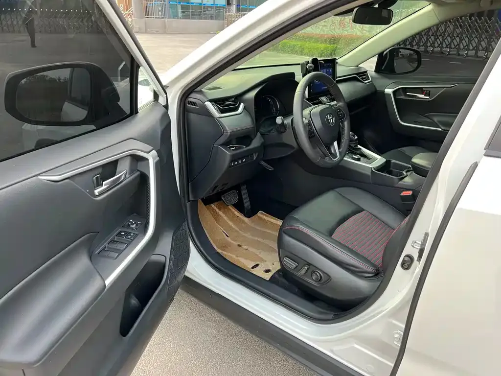 Toyota RAV4 Prime 2022 из CN, фото 10