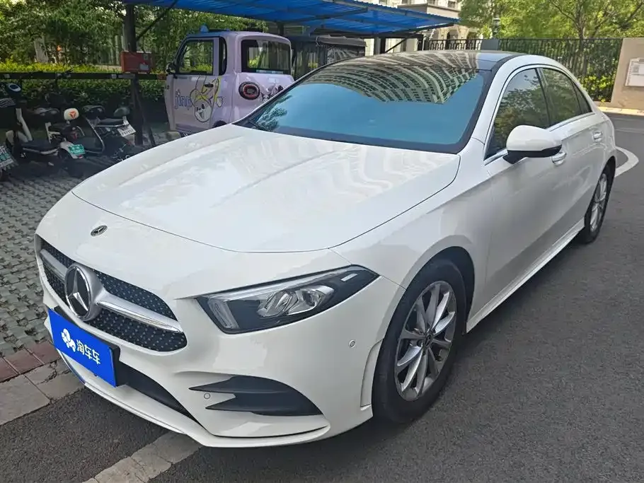 Mercedes-Benz A-Class — фото 1