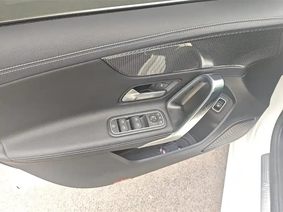 Mercedes-Benz A-Class — фото 10