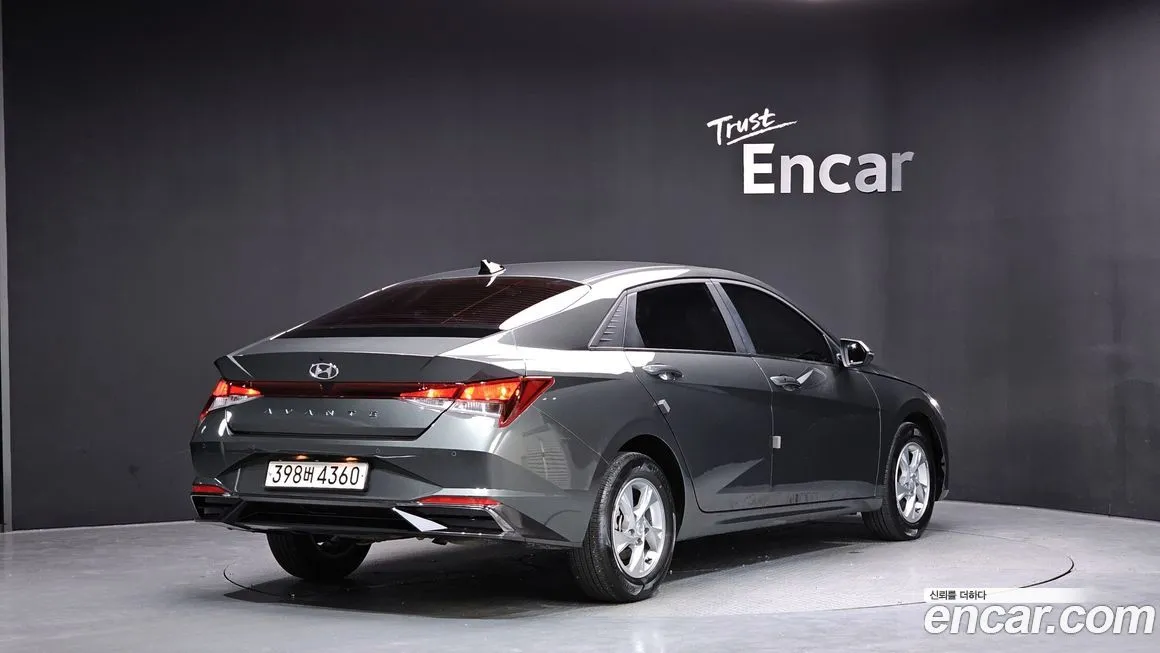 Hyundai AVANTE 2022 из KR, фото 4