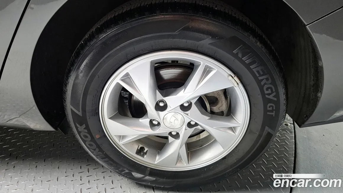 Hyundai AVANTE 2022 из KR, фото 5