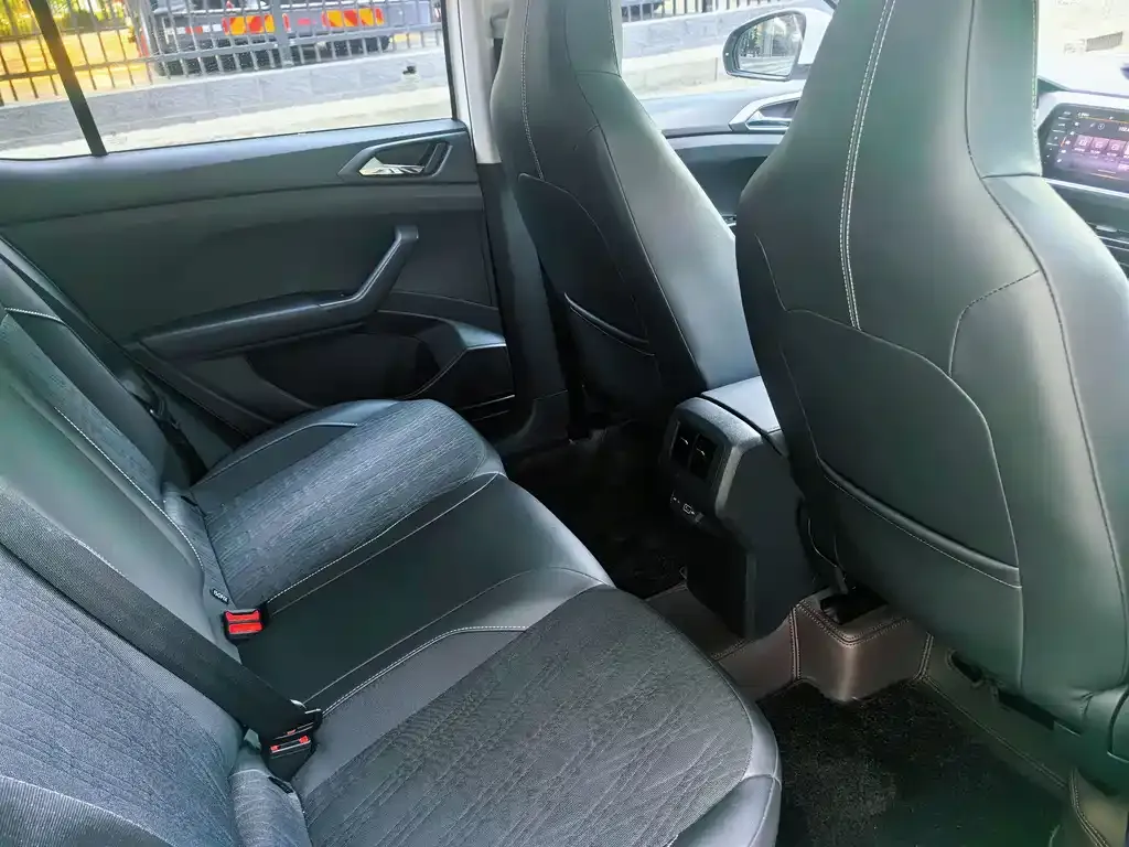 Volkswagen T-Cross 2022 из CN, фото 4