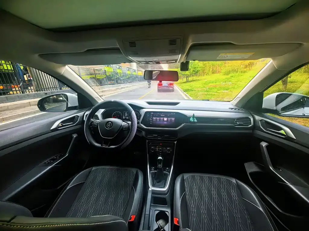 Volkswagen T-Cross 2022 из CN, фото 6