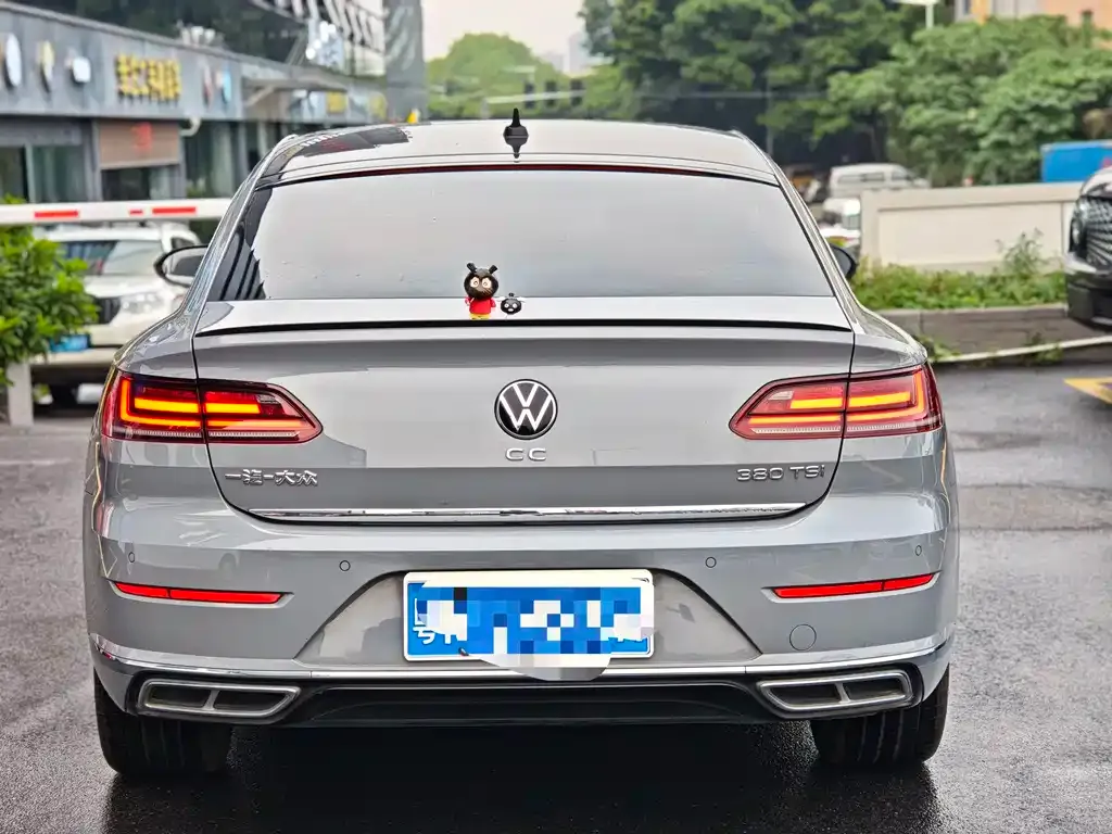 Volkswagen CC 2023 из CN, фото 7