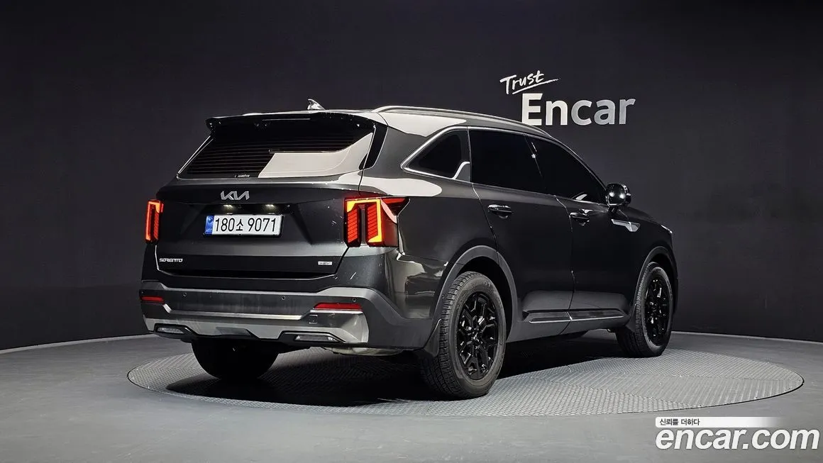 Kia Sorento — фото 2