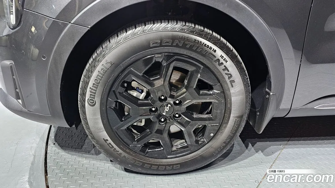 Kia Sorento — фото 3