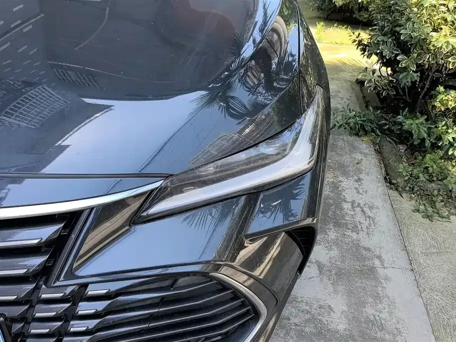 Toyota Avalon — фото 10
