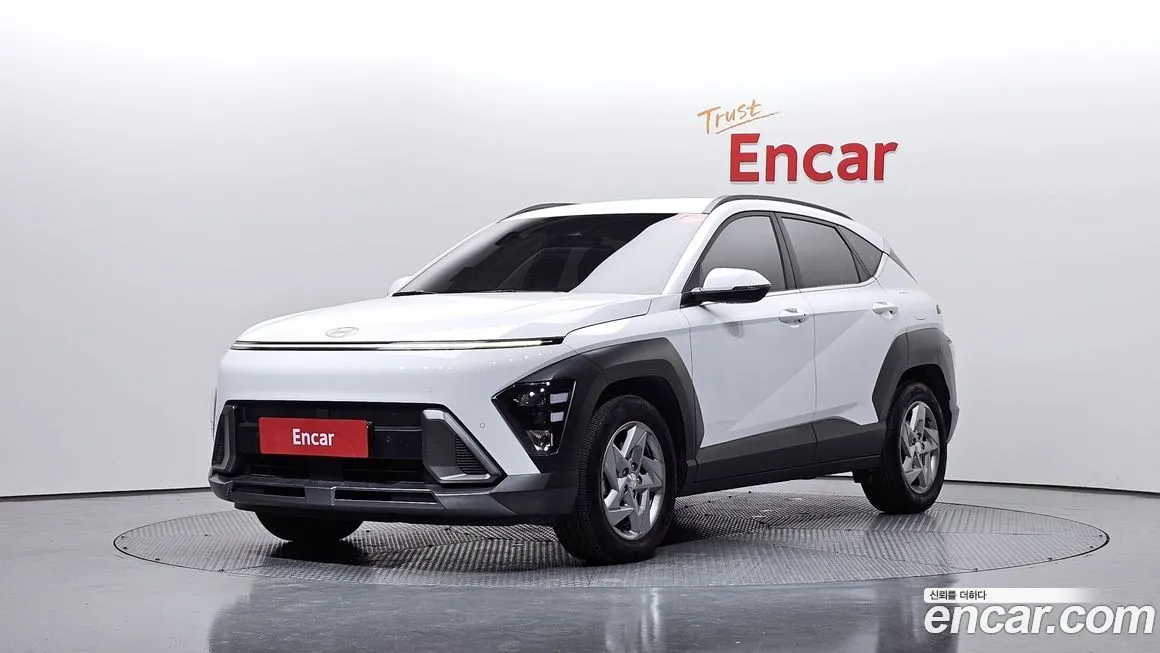 Hyundai Kona — фото 1