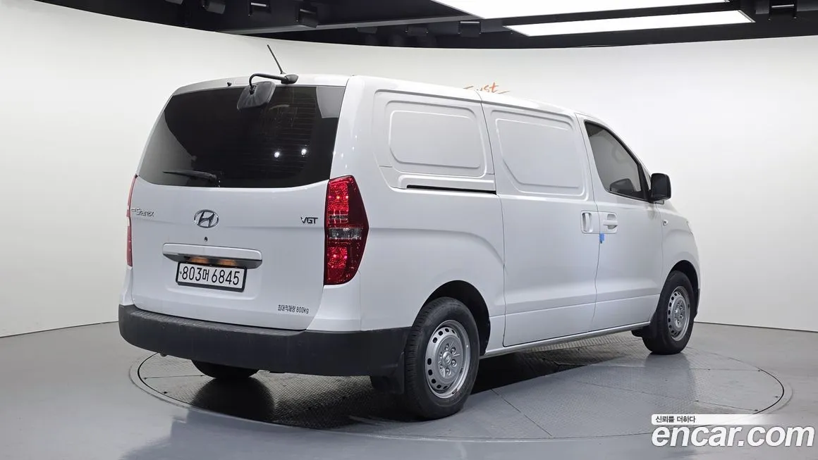 Hyundai Starex 2021 из KR, фото 2