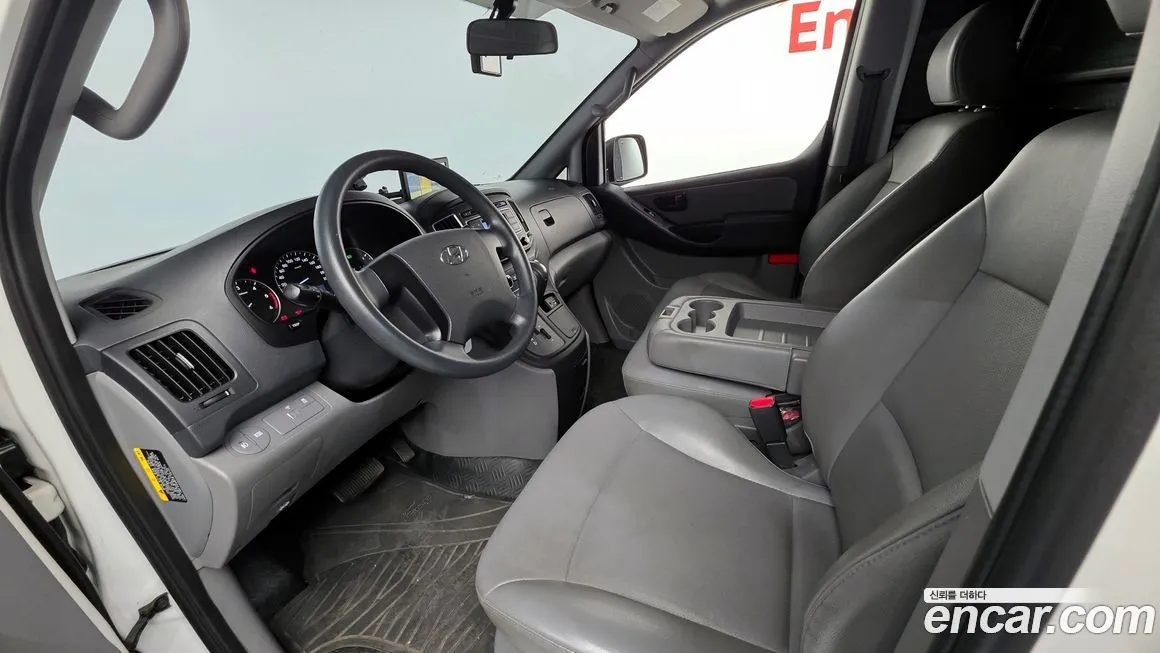 Hyundai Starex 2021 из KR, фото 3