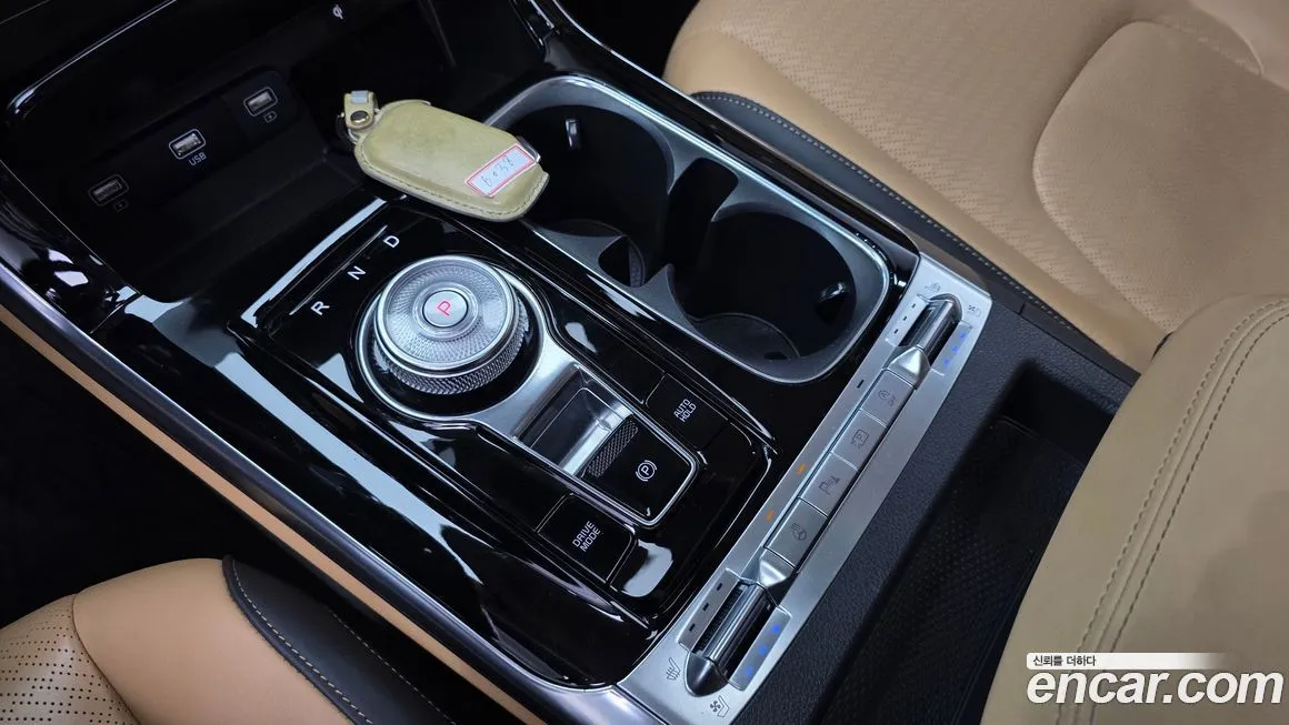 Kia Carnival — фото 10