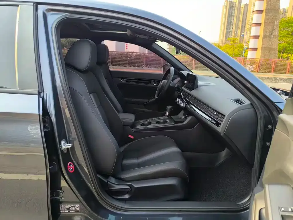 Honda Civic — фото 2