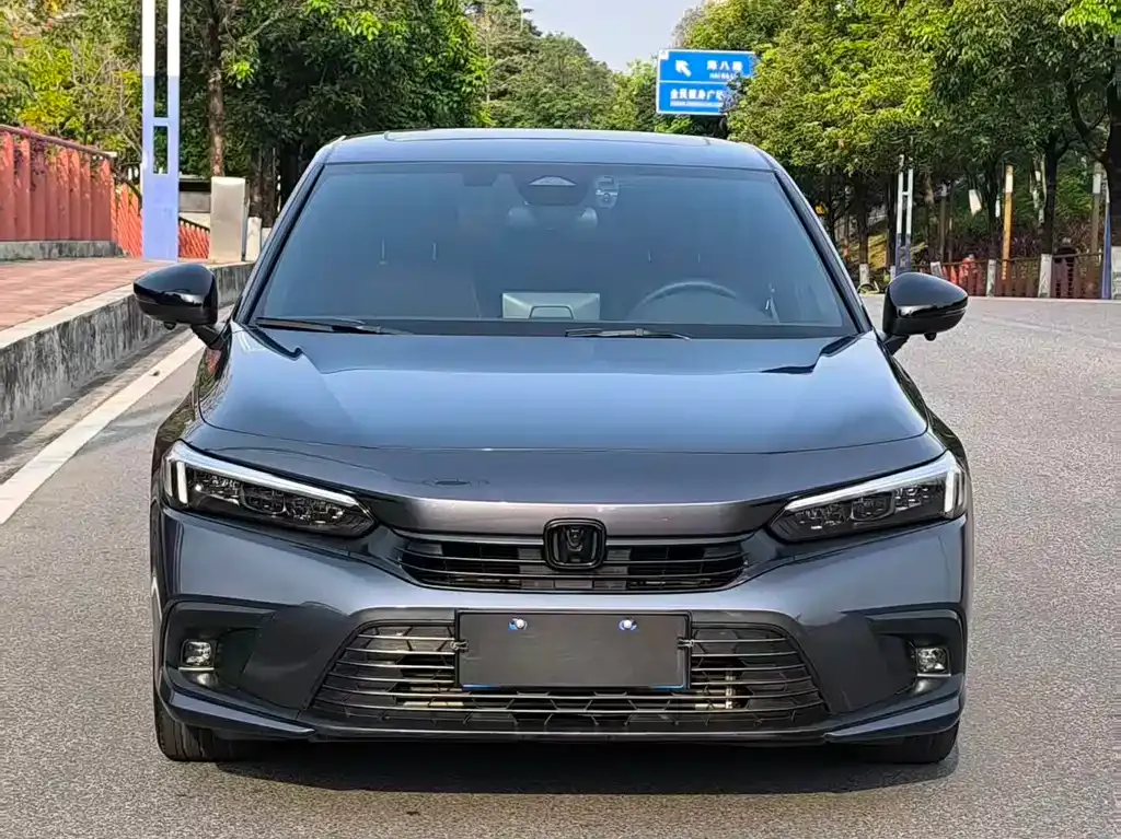 Honda Civic — фото 8
